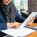 How E-Invoicing Aids with Taxes and Invoices in the United Arab Emirates